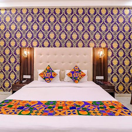Fabhotel Swess Grand Agra  Exteriör bild